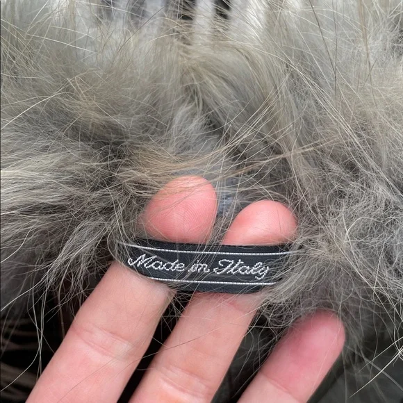 Italian Women's Real Fur Trimmed Jacket with Chain Accents - Picture 11 of 14